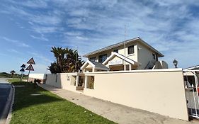 Palm Beach Guesthouse